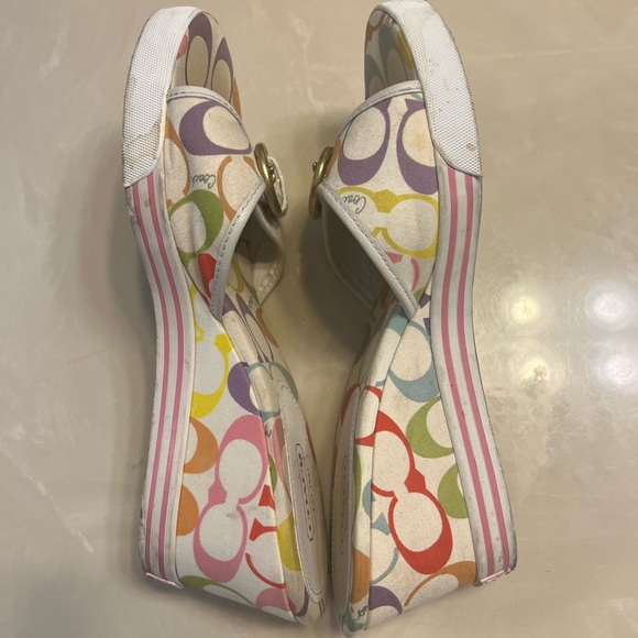 Coach Perry multicolor slides with buckle detail size 8B - Picture 5 of 11